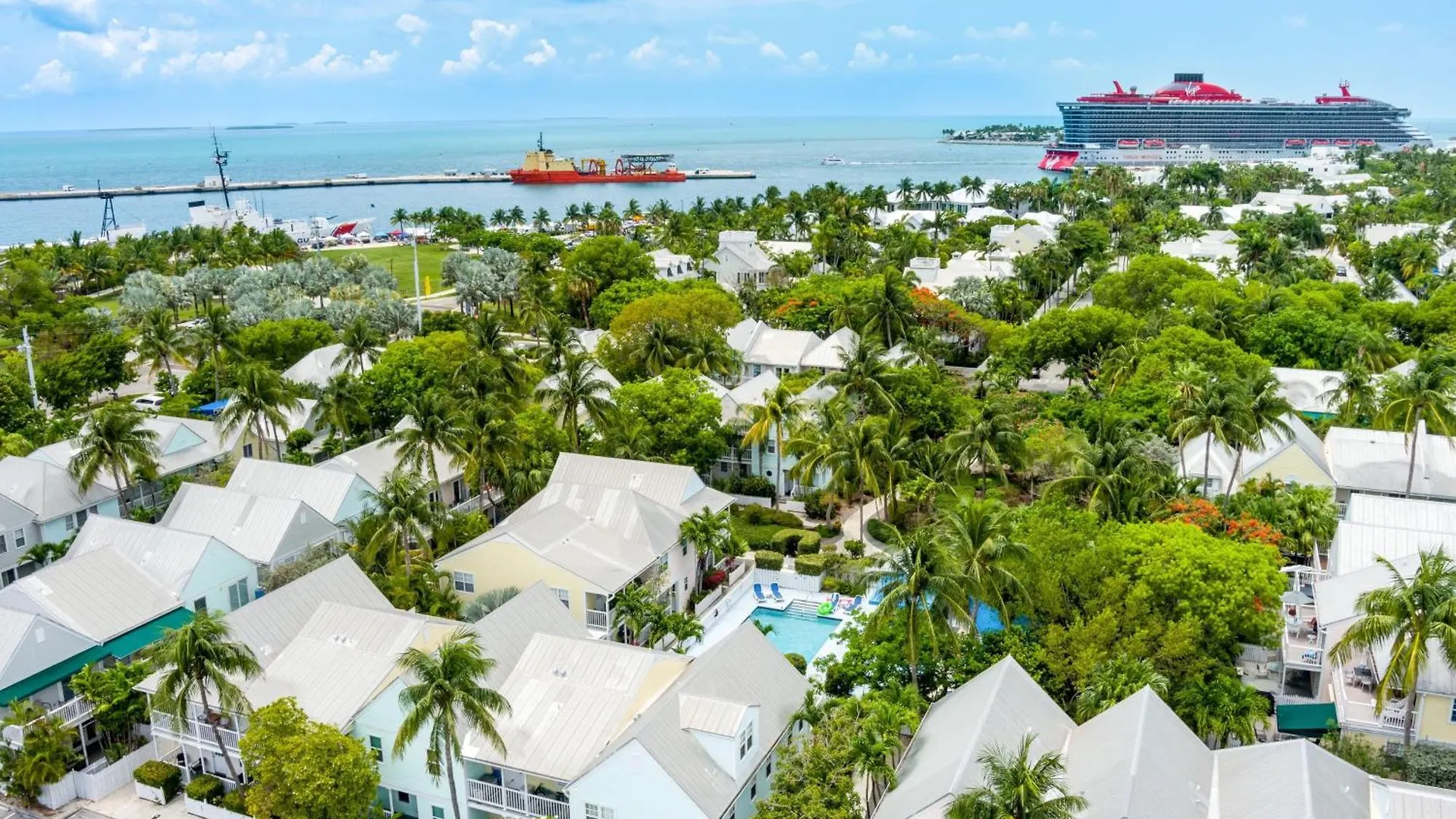 A Siesta Bay By Avantstay Key West Walkable Gated Community Shared Pool Week Long Stays Only United States